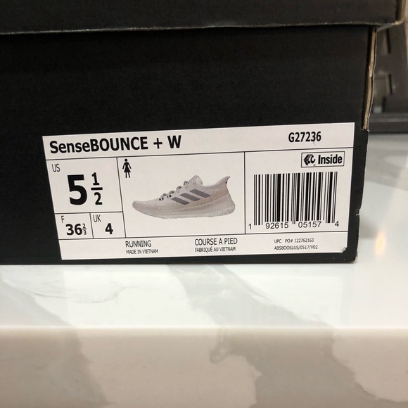NWT - Adidas SenseBOUNCE Running Shoe - Picture 4 of 5